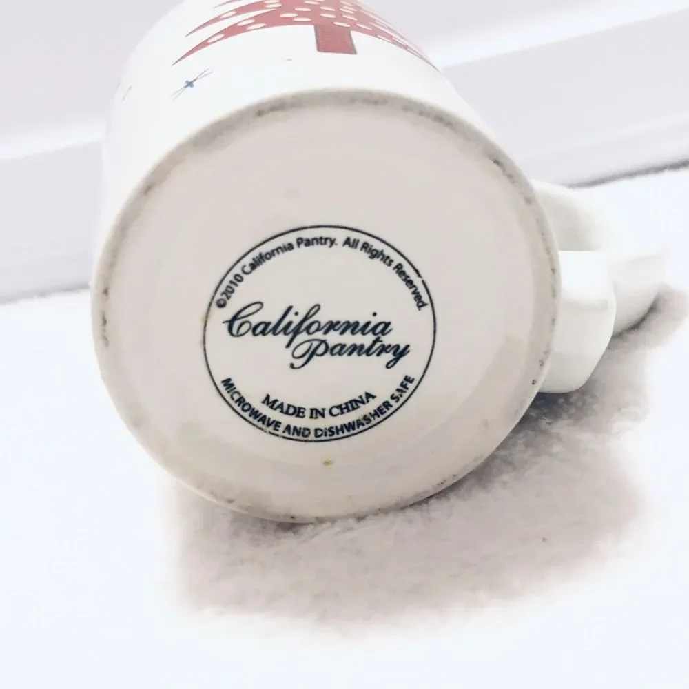 CALIFORNIA PANTRY 2010 Holiday Christmas Mug-‎ White With Red Polka Dot Tree